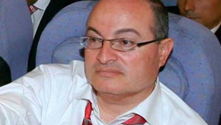 الأهلي يستعين بدوبلير إيهاب على